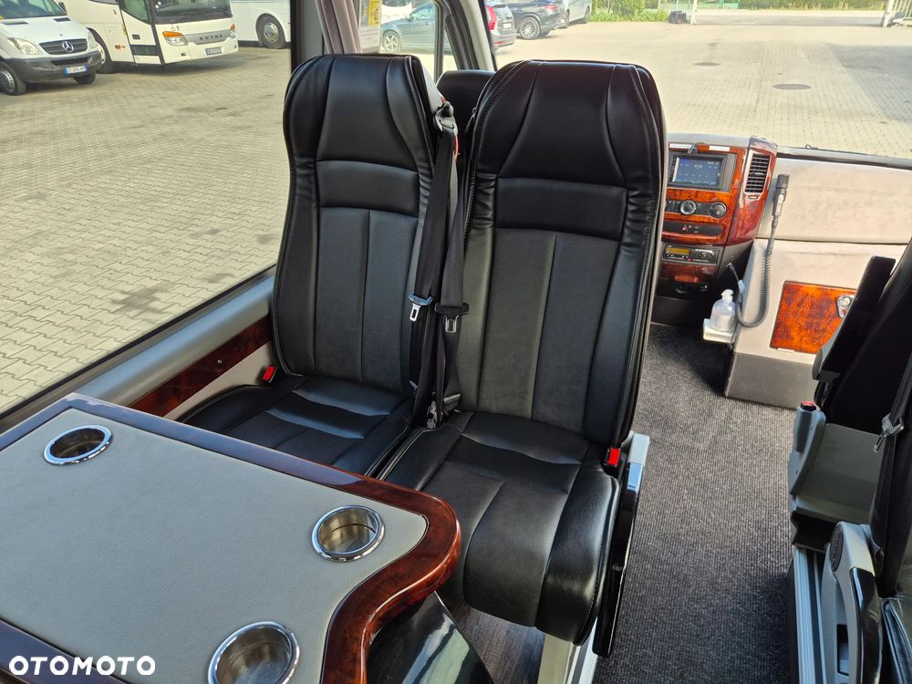 Mercedes-Benz SPRINTER 519 / SPROWADZONY / 3.0 190 KM / EURO 6 - 23