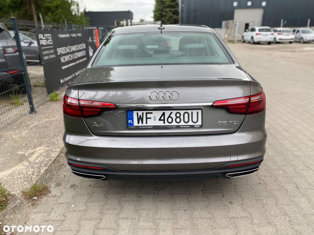 Audi A4 Limousine - 5