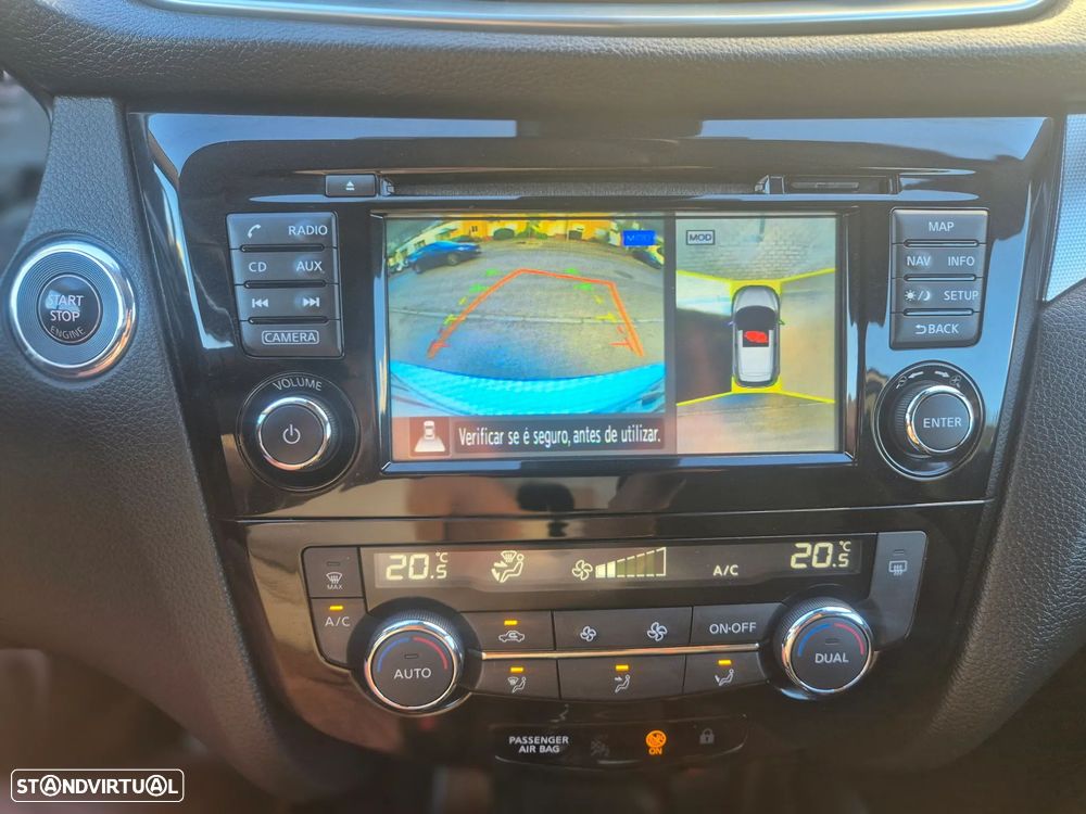 Nissan Qashqai 1.5 dCi N-Connecta - 18