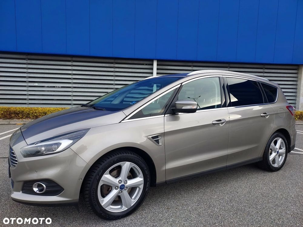 Ford S-Max 2.0 TDCi Titanium PowerShift - 2
