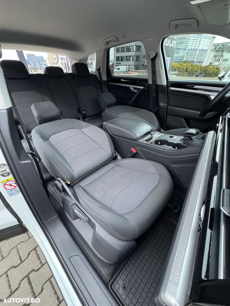 Volkswagen Touareg 3.0 V6 TDI 4Motion DPF Automatik - 11