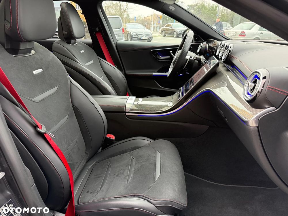 Mercedes-Benz Klasa C AMG 43 4Matic AMG Speedshift MCT9G - 18
