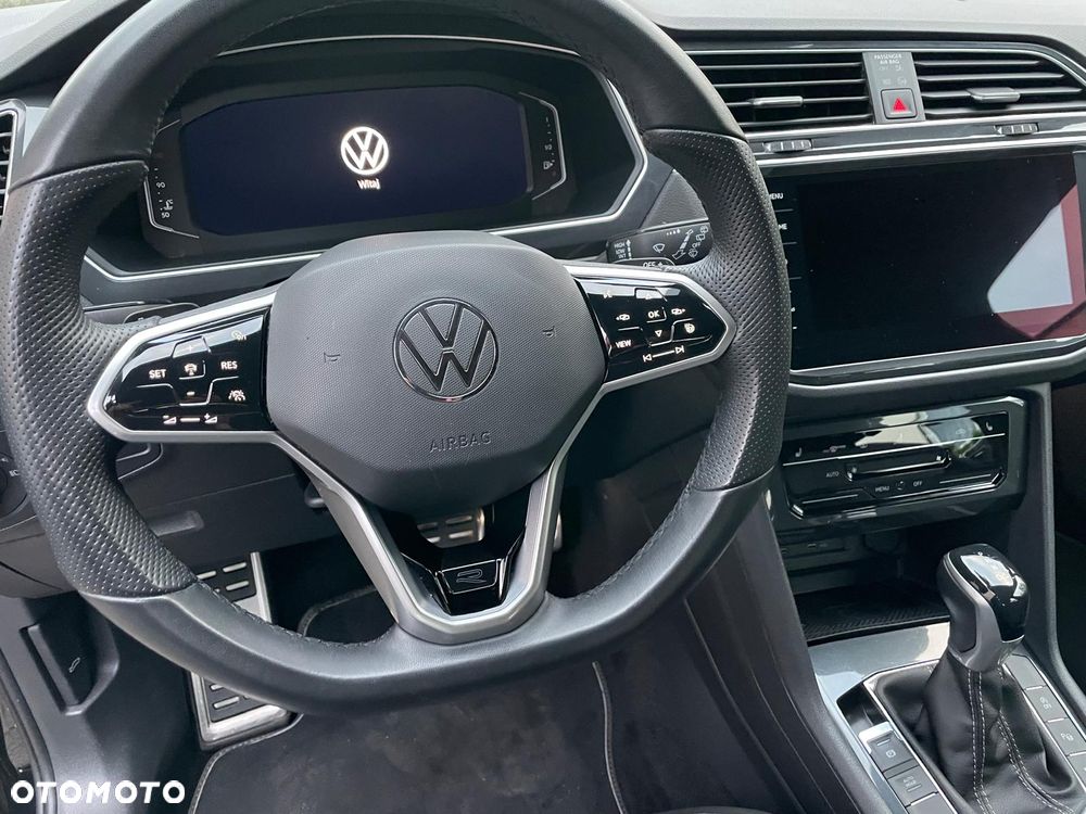 Volkswagen Tiguan 2.0 TDI SCR 4MotION DSG R-Line - 28