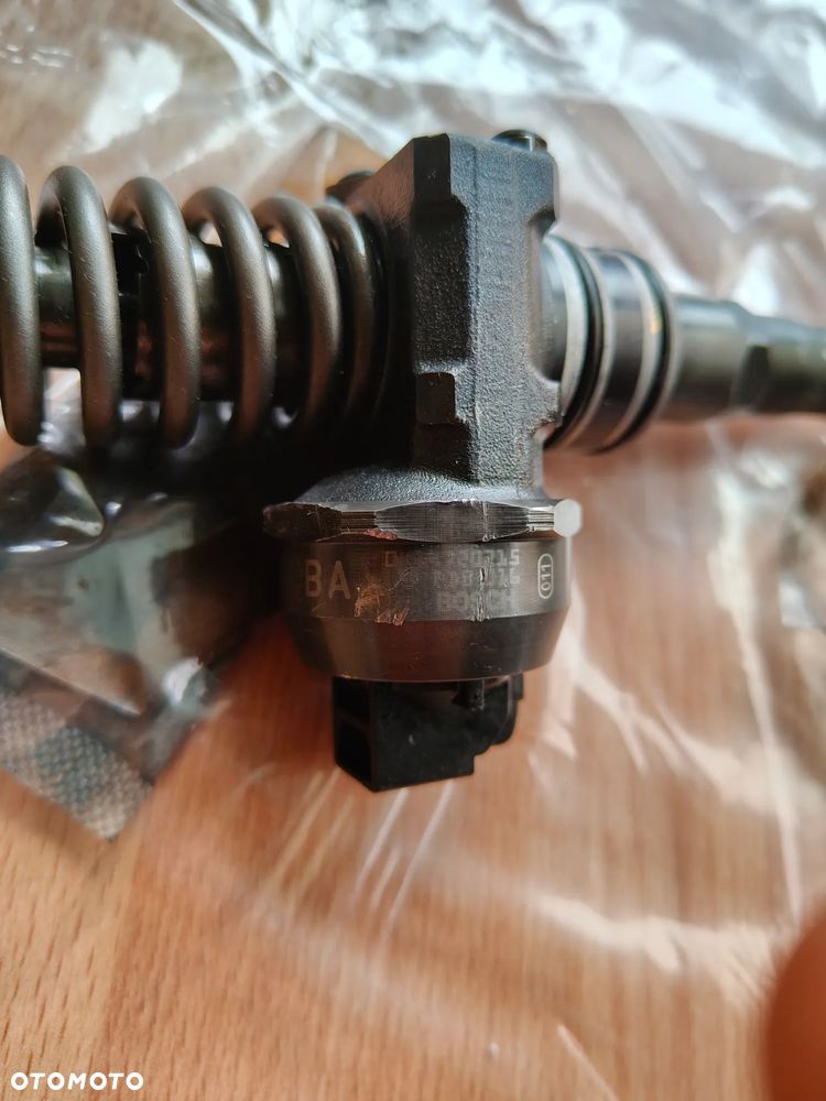 Pompowtrysk 1.9 TDI 038 130 073  AG  PBT BA - 3