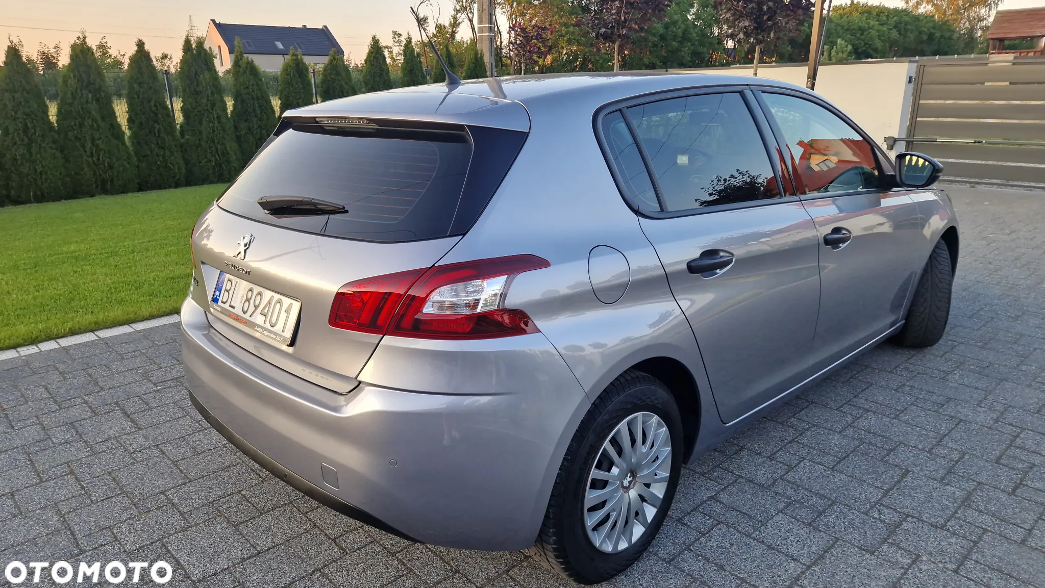 Peugeot 308 1.6 HDi Style - 17