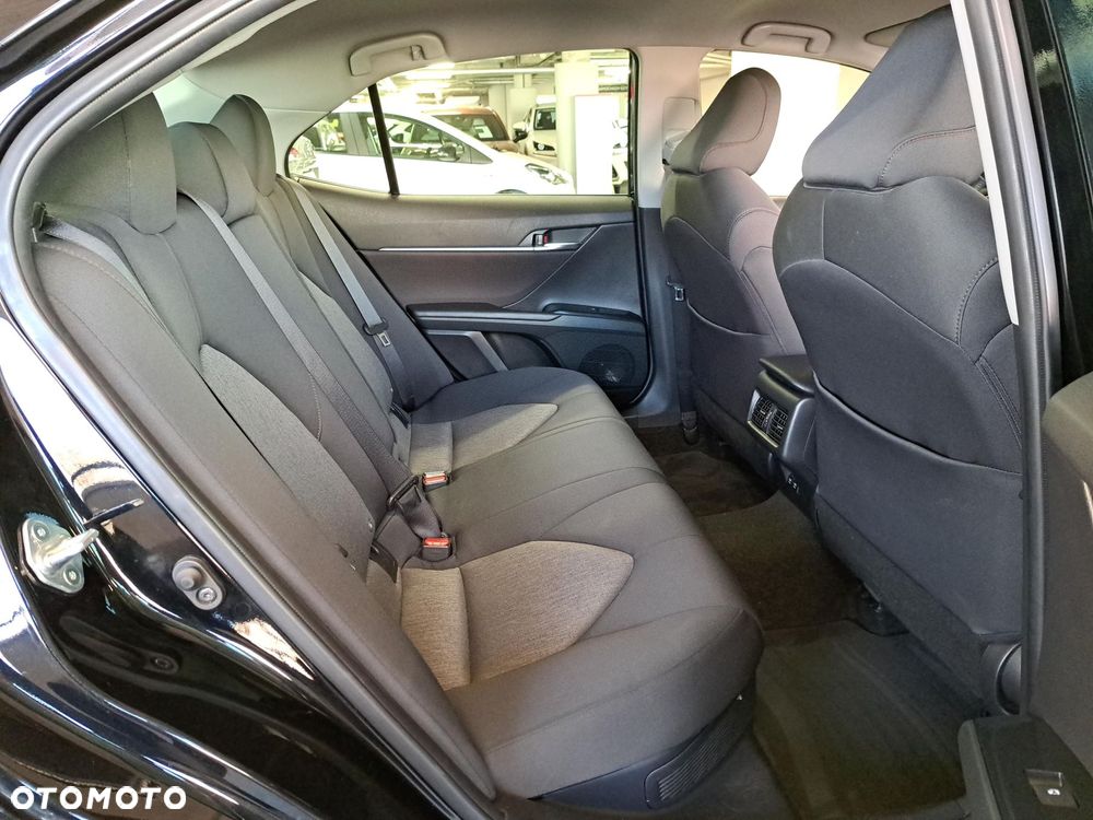 Toyota Camry 2.5 Hybrid Comfort CVT - 15