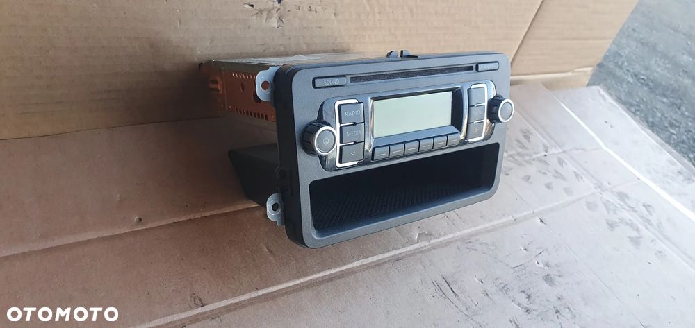 Radio radioodtwarzacz oryginał VW Polo V 6R 5M0035156B - 4