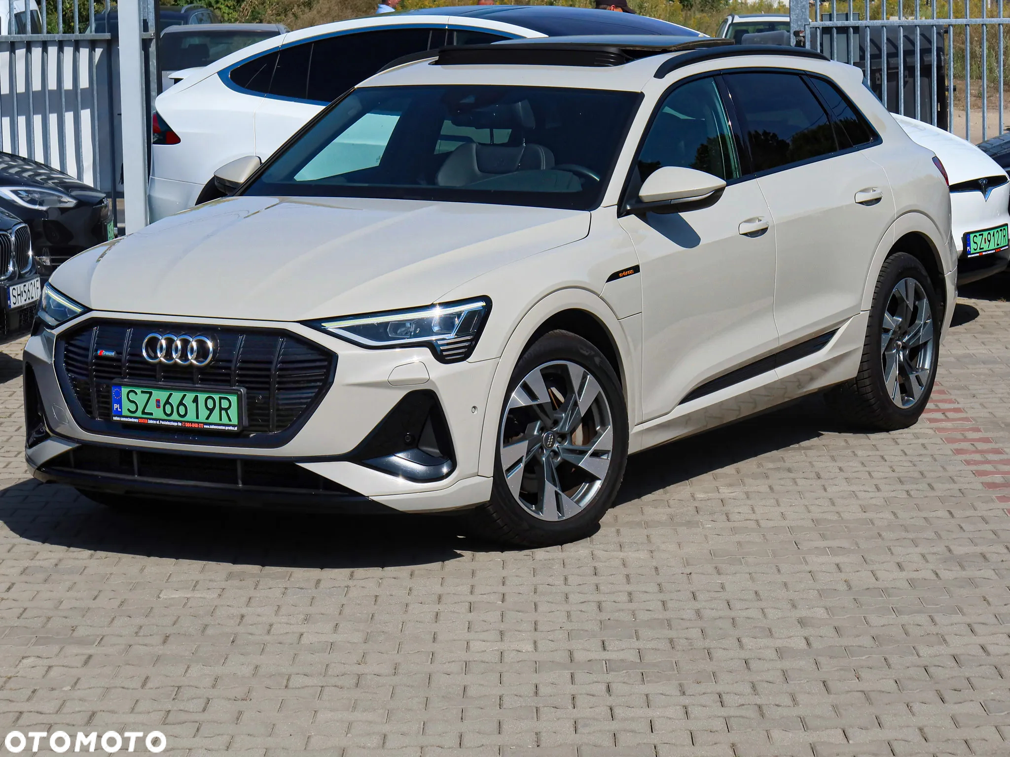 Audi e-tron 50 quattro S line - 37