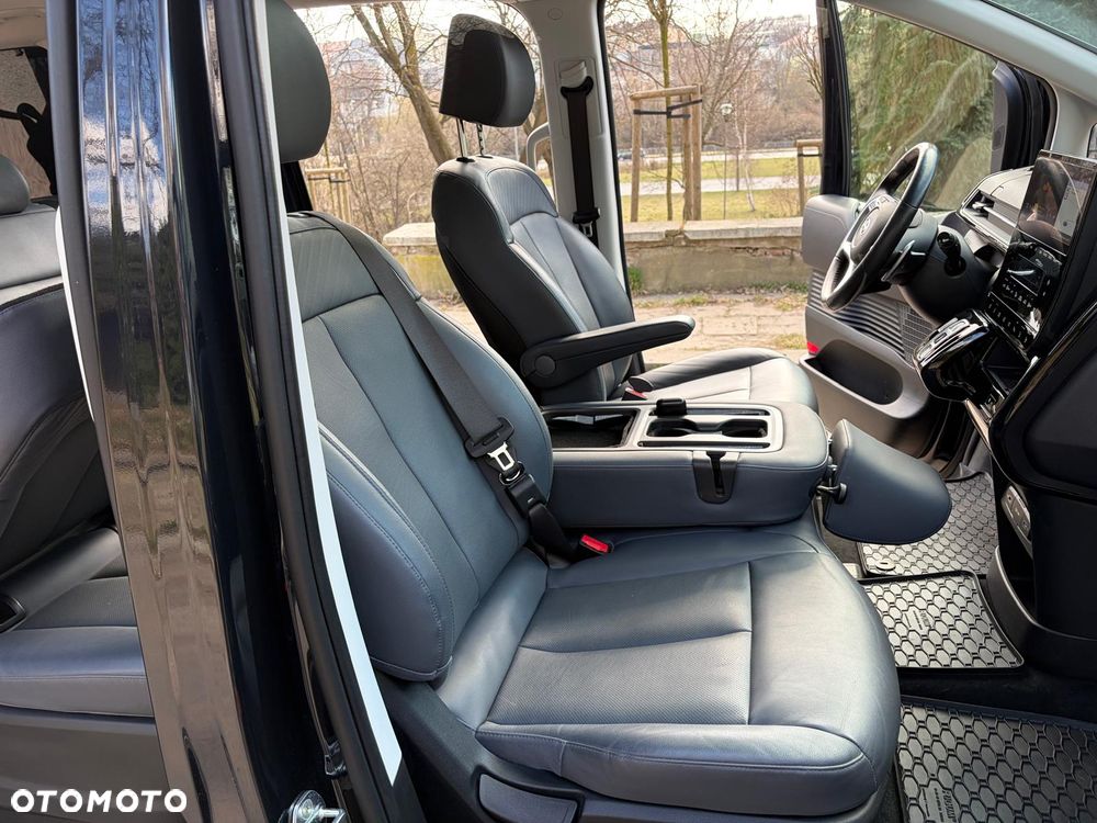 Hyundai Staria 2.2 CRDi Prime - 24