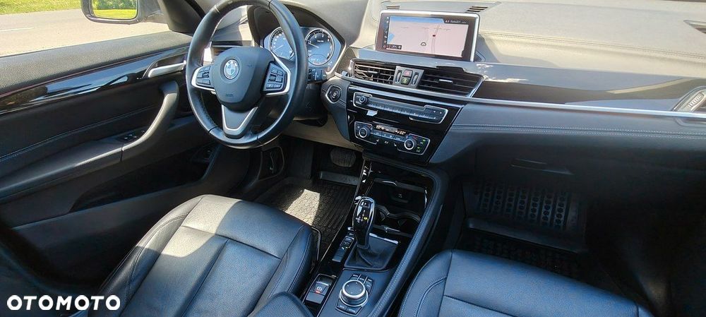 BMW X1 sDrive18d - 9