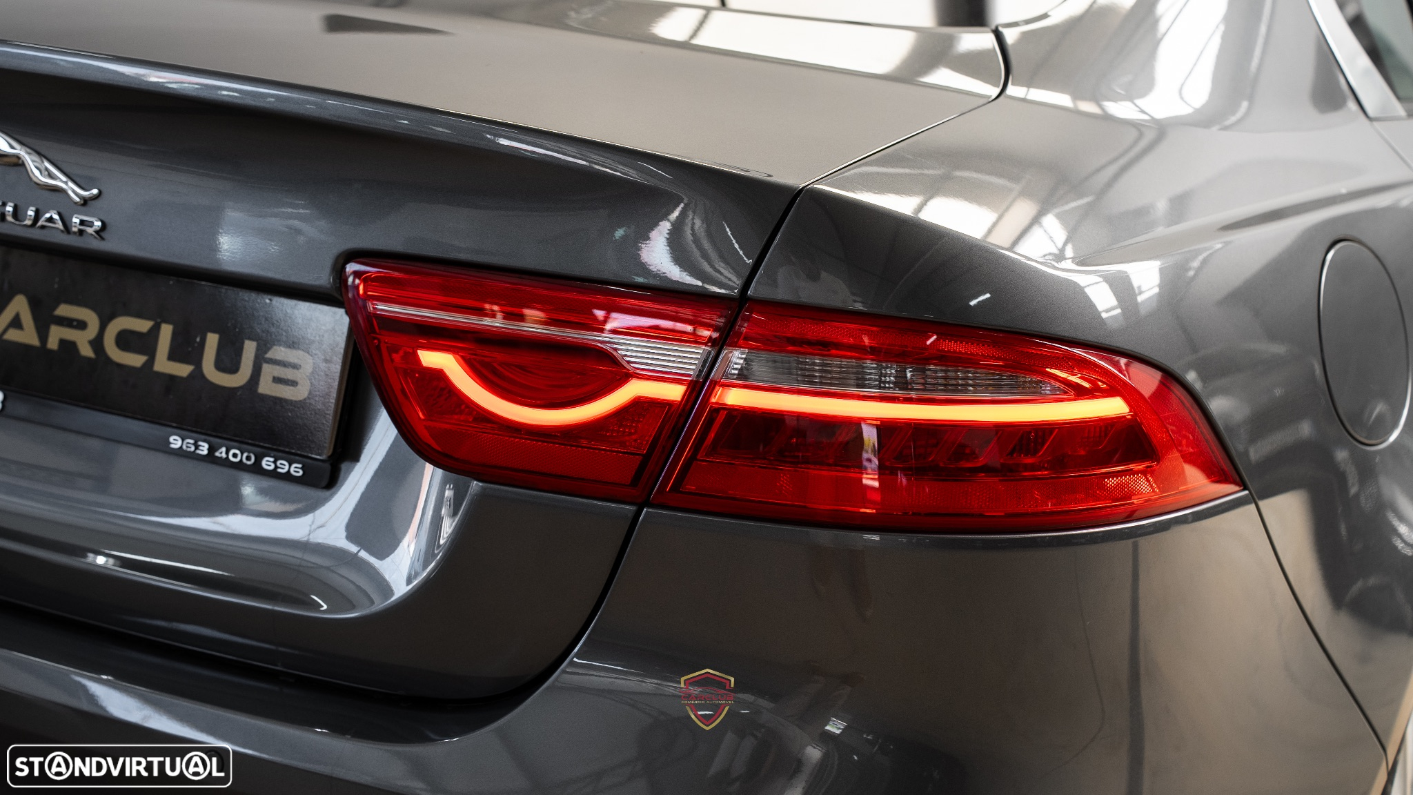 Jaguar XE 2.0 D Pure Aut. - 11