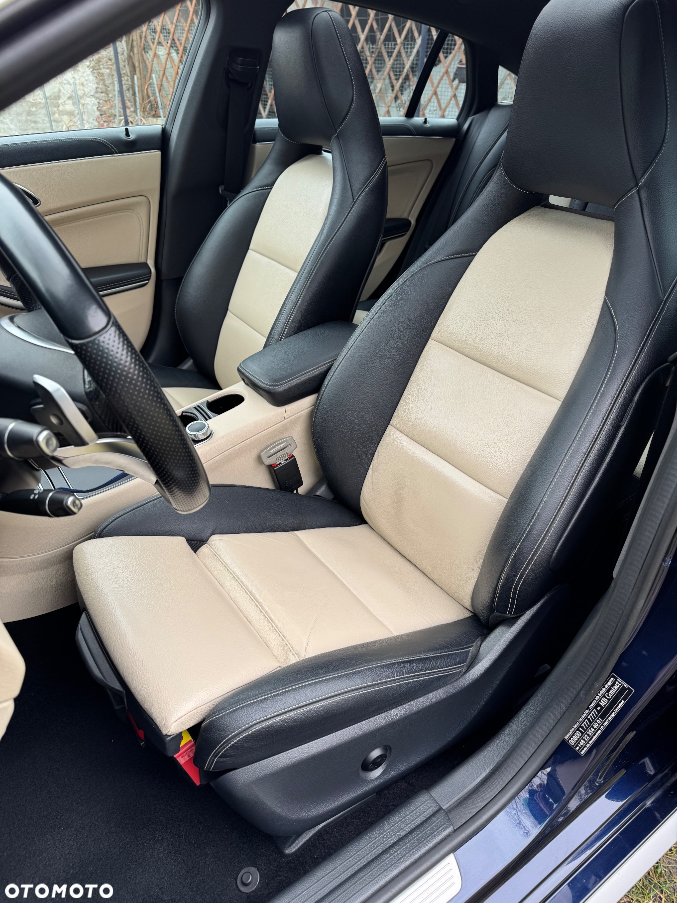 Mercedes-Benz CLA 250 7G-DCT AMG Line - 6