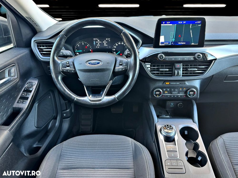 Ford Kuga 2.0 EcoBlue 4x4 Aut. TITANIUM - 10