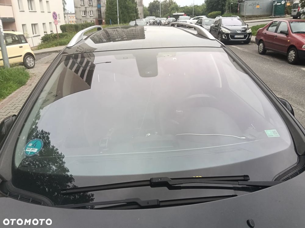 Peugeot 308 HDi FAP 110 Platinum - 6