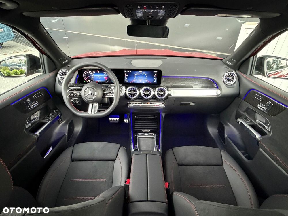 Mercedes-Benz GLB - 20