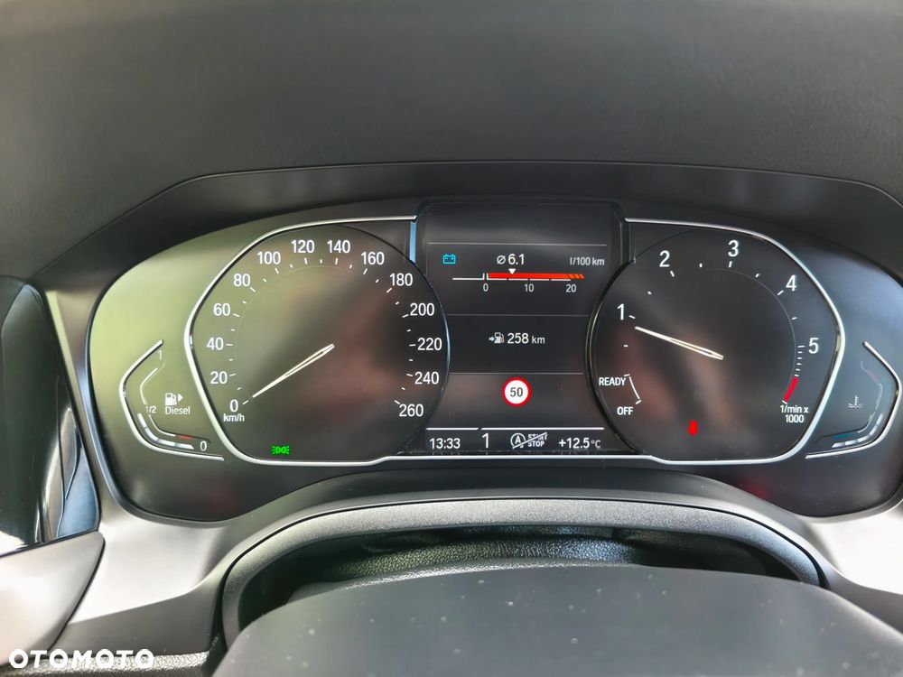 BMW Seria 3 318d Edition Luxury Line Purity - 26