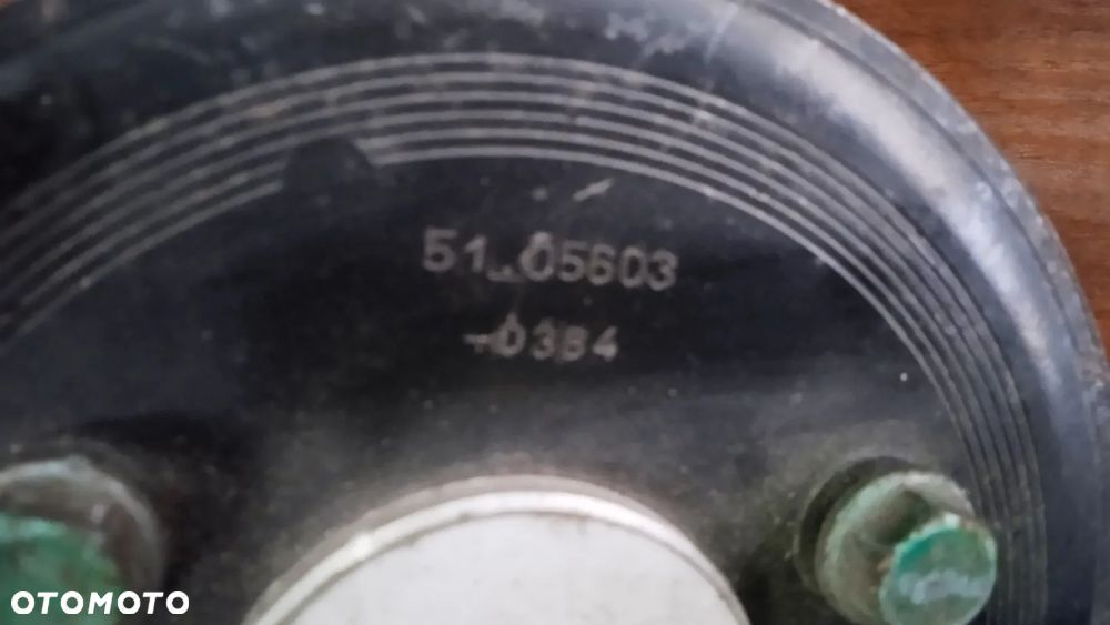 Koło pasowe pompy wodnej Man TGX E5	51056030384 Man TGL 12.250	51055030384 - 5