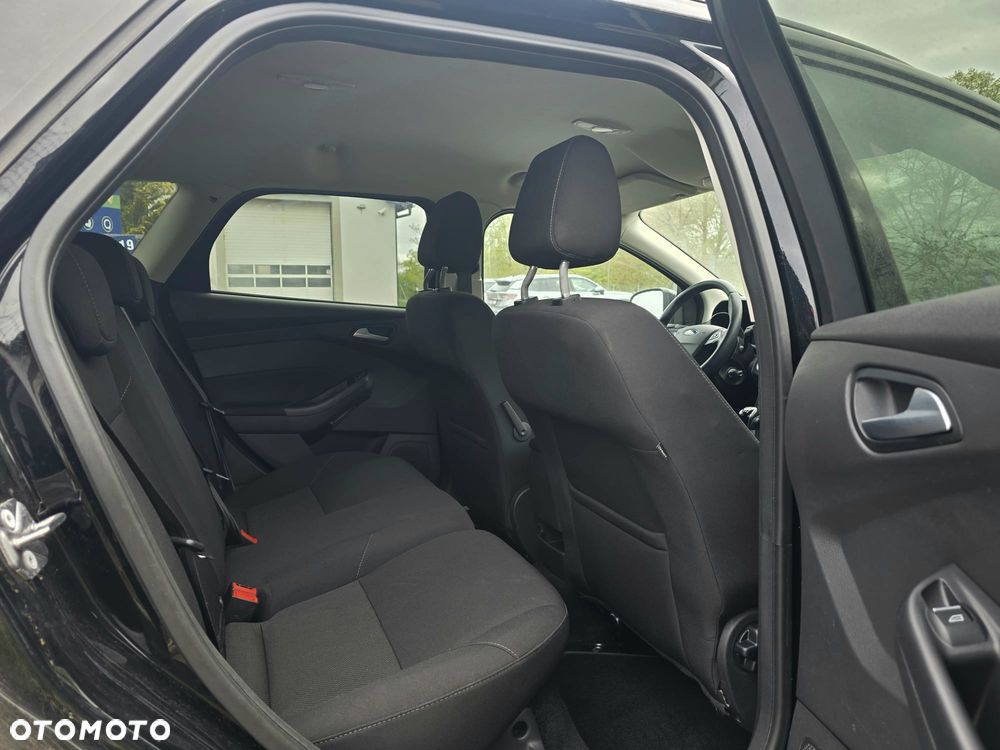 Ford Focus - 20