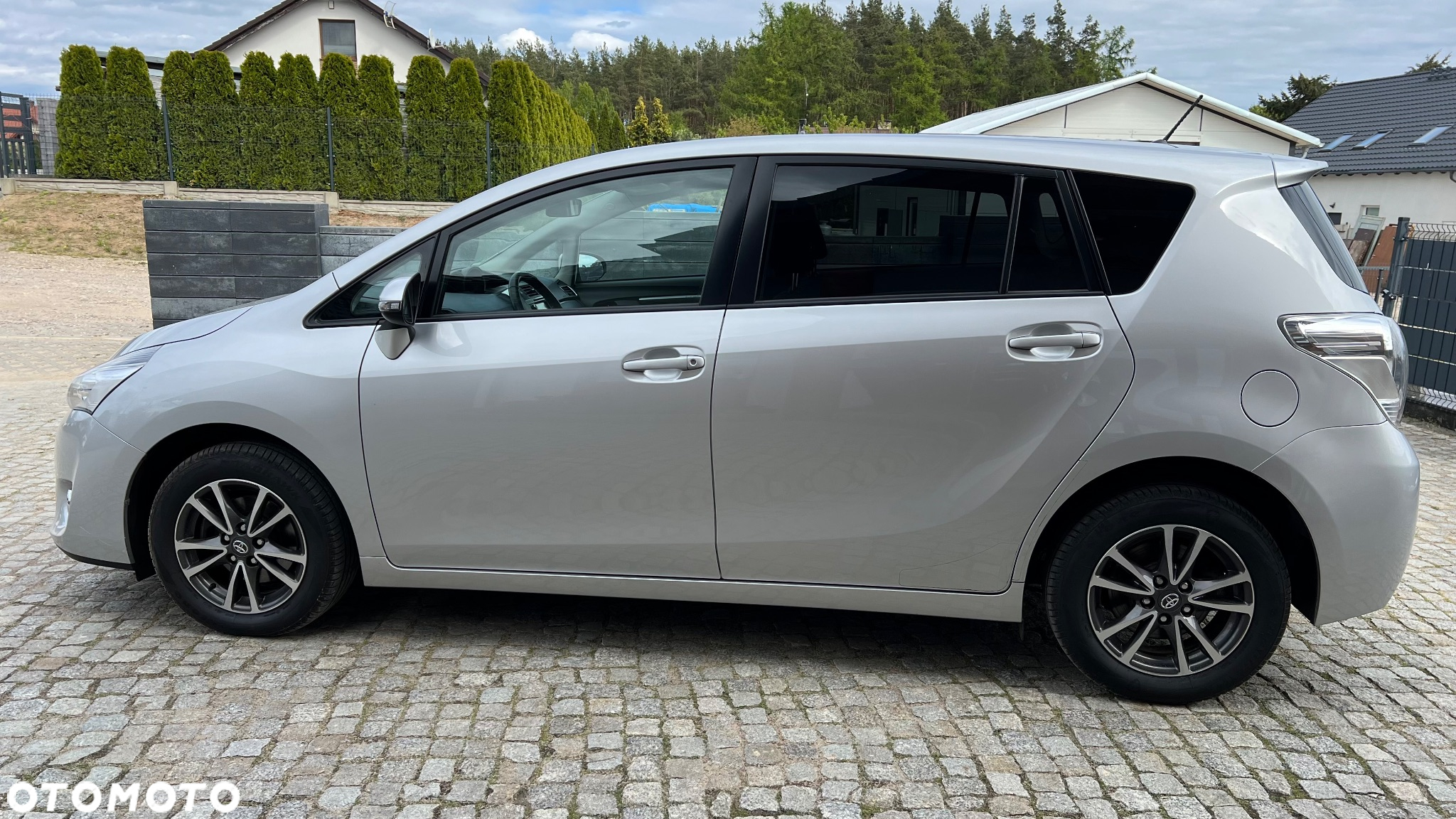 Toyota Verso 1.8 7-Sitzer Executive - 8