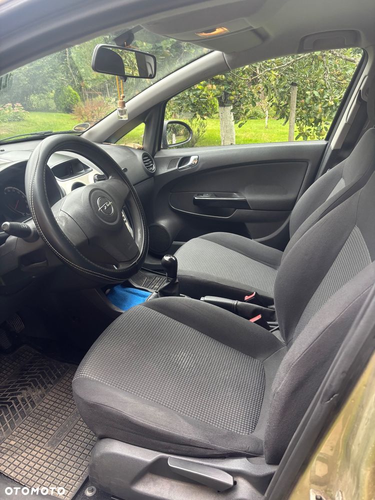 Opel Corsa 1.2 16V Enjoy - 5