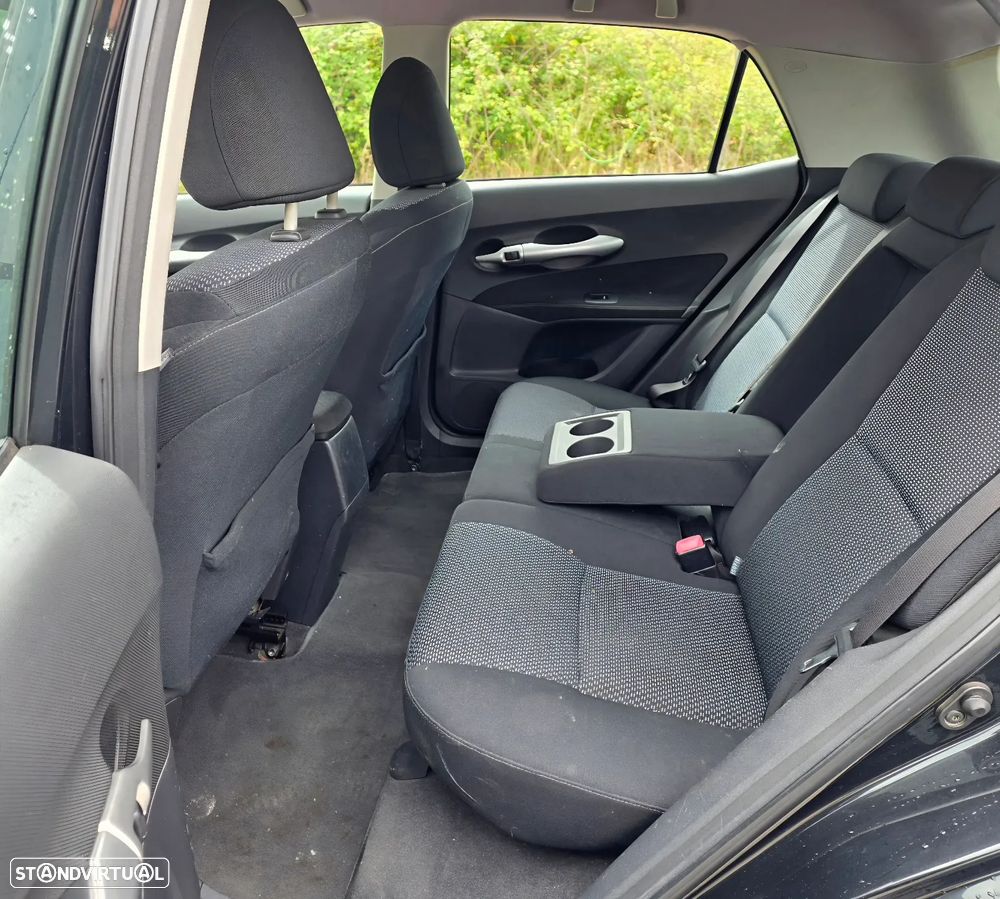 Toyota Auris 1.4 D-4D AC - 10