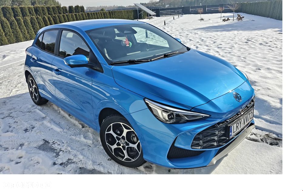 MG MG3 1.5 HEV+ Exclusive - 24
