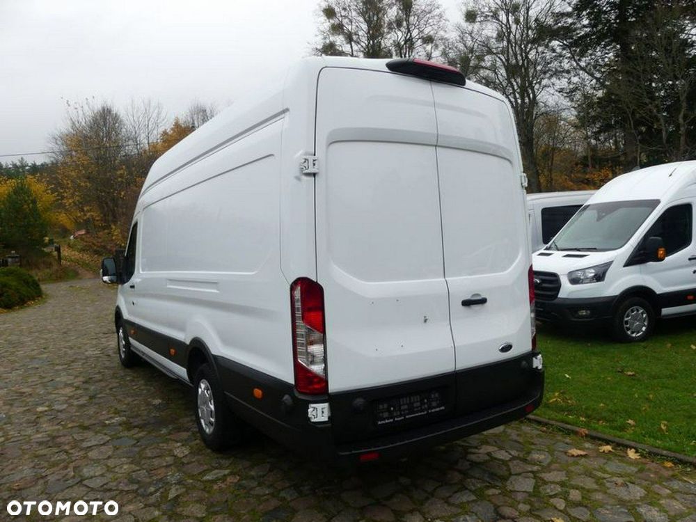 Ford Transit - 19