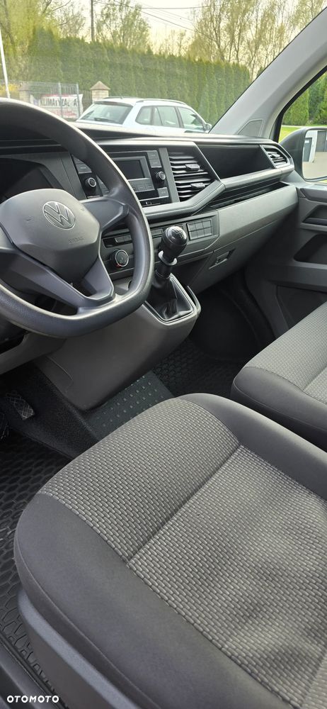 Volkswagen Transporter - 17