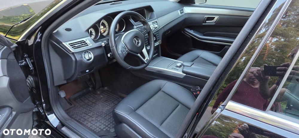 Mercedes-Benz Klasa E 350 CDI BlueEff Avantgarde - 9