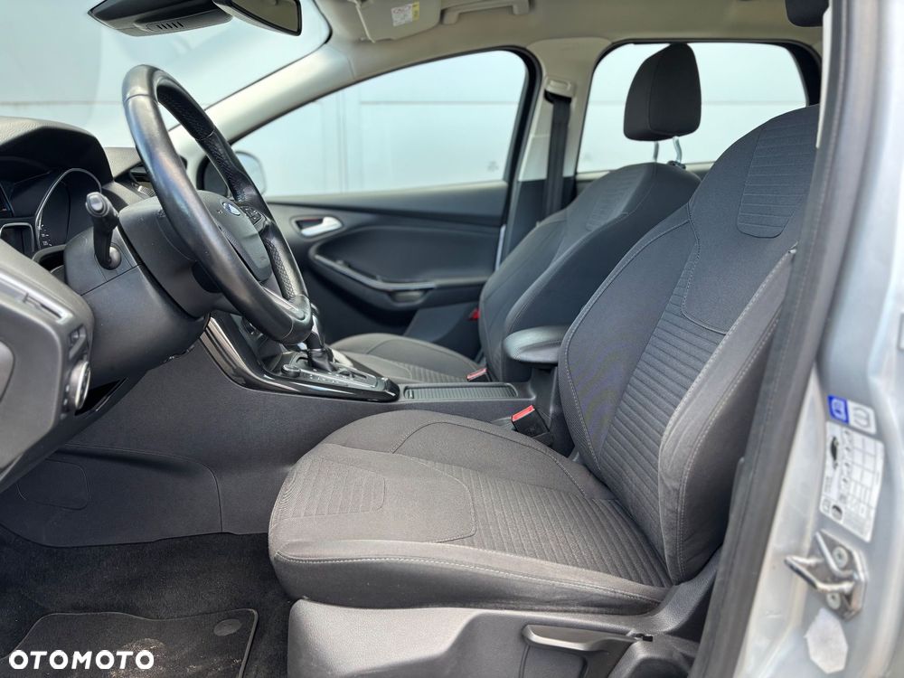 Ford Focus 2.0 TDCi DPF Start-Stopp-System Titanium - 14