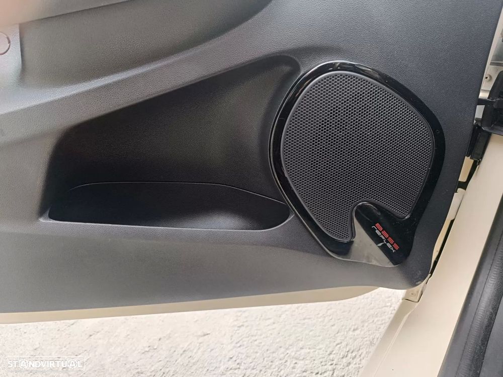 Renault Clio 0.9 TCe Limited Bi-Fuel - 10