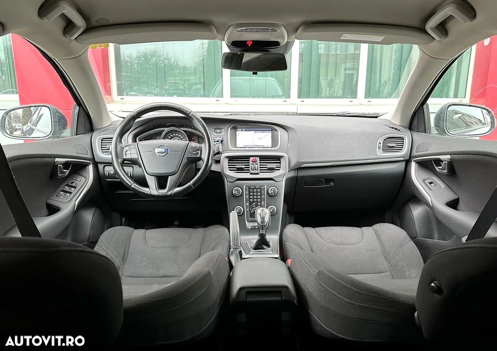 Volvo V40 - 10