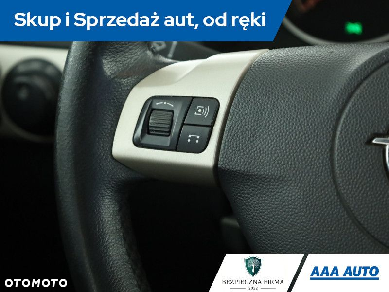 Opel Astra - 14