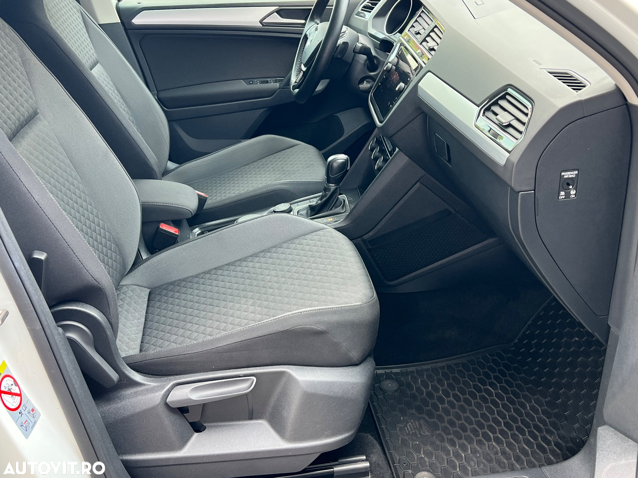 Volkswagen Tiguan 2.0 TDI DPF DSG Comfortline - 26