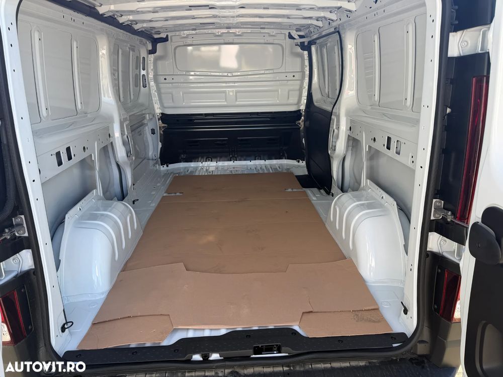 Renault TRAFIC L2H1 dCi150 - DETARAT la 2.49T - 11