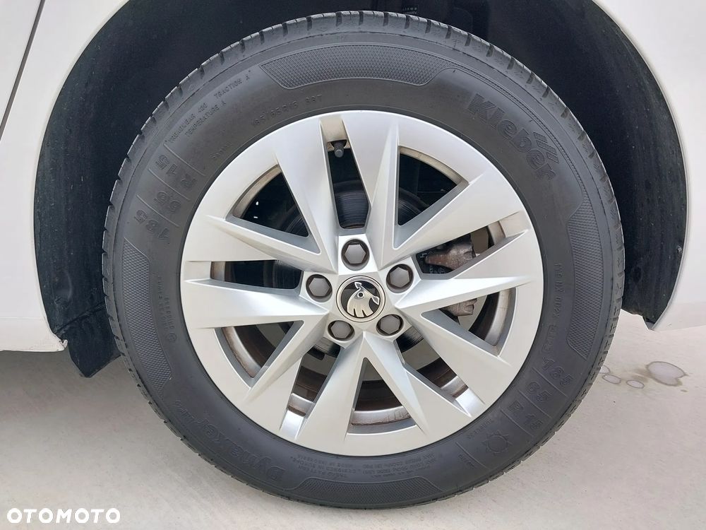 Skoda Fabia 1.0 Ambition - 11