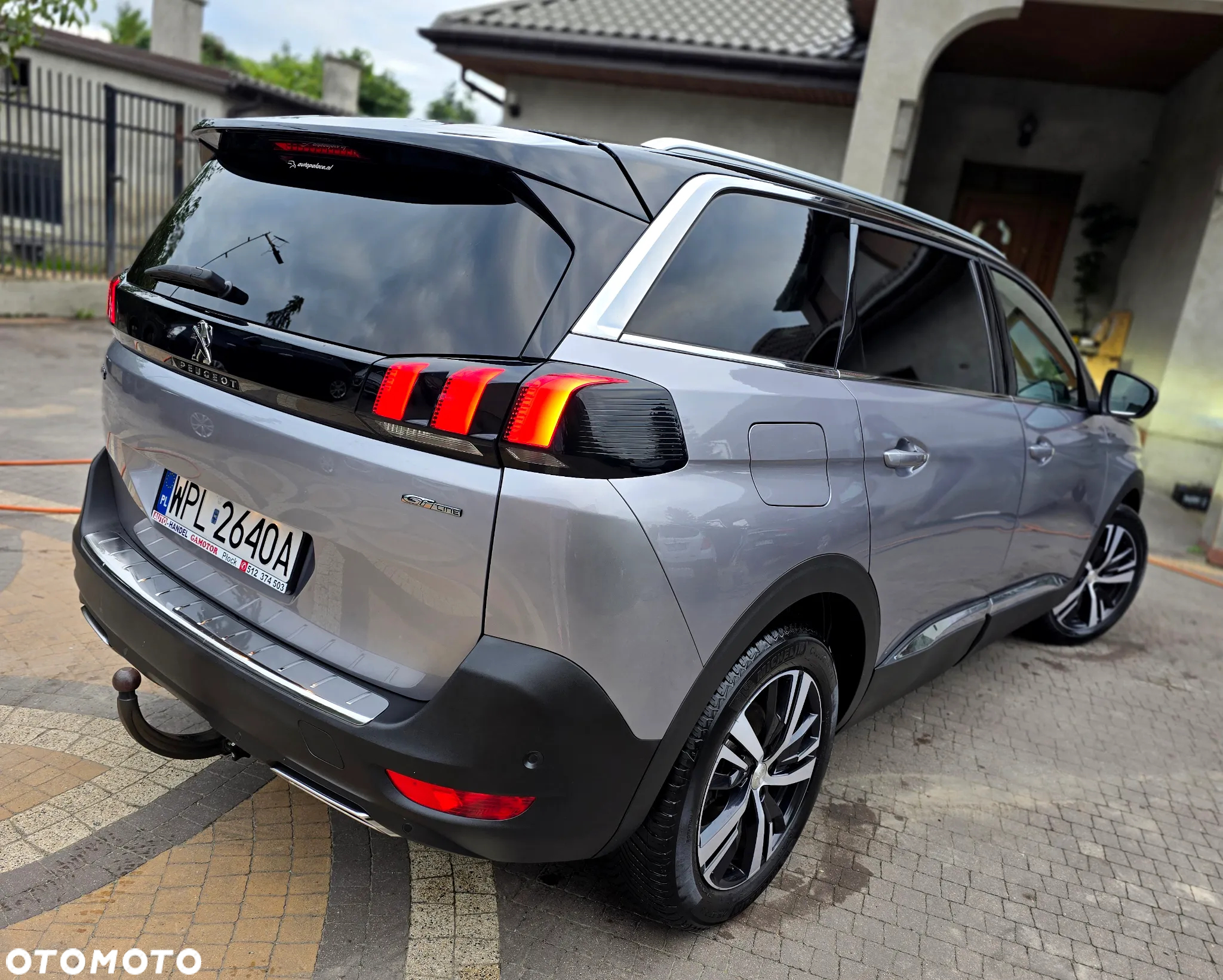 Peugeot 5008 - 7