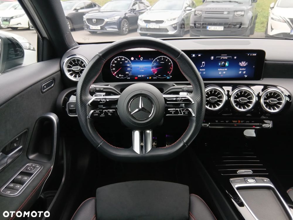 Mercedes-Benz Klasa A 200 AMG Line 7G-DCT - 6