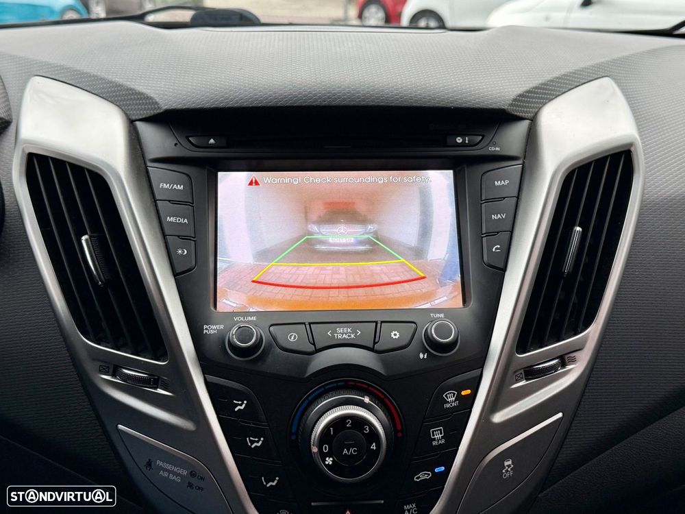 Hyundai Veloster 1.6 blue Style - 29