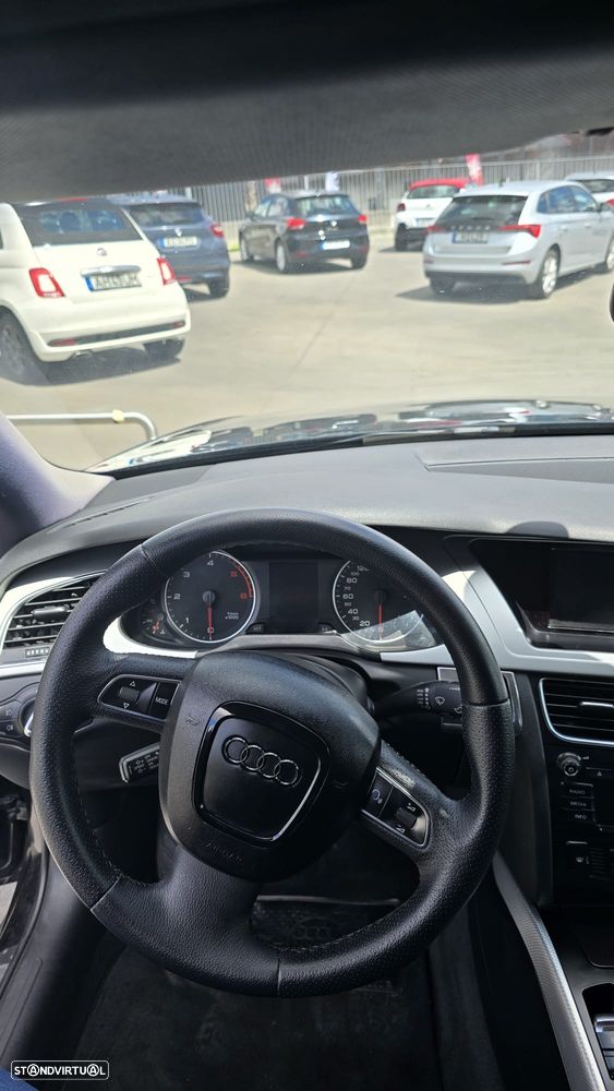 Audi A4 Avant 2.0 TDI Sport - 13