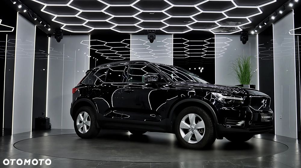 Volvo XC 40 T3 Momentum - 11