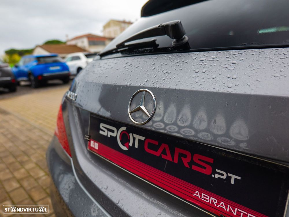 Mercedes-Benz CLA 200 d Shooting Brake Urban Aut. - 32