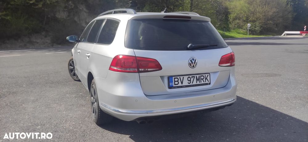Volkswagen Passat 2.0 TDI Blue TDI DSG Comfortline - 3