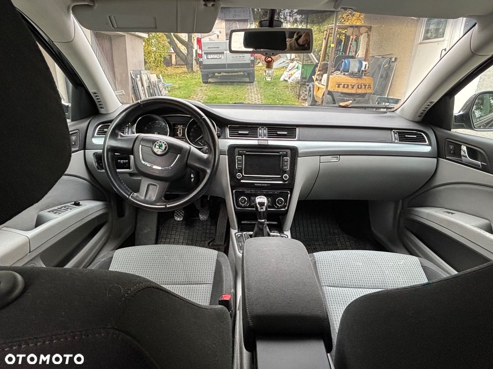 Skoda Superb - 9