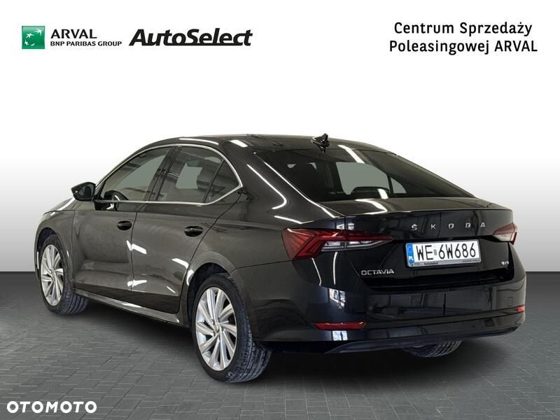 Skoda Octavia 2.0 TDI 4x4 Style DSG - 4