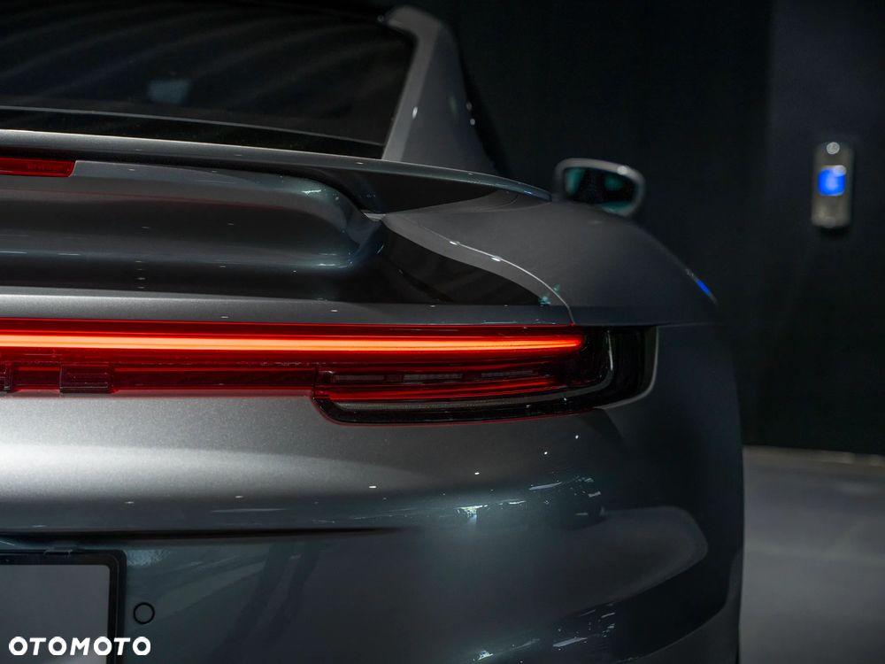 Porsche 911 Turbo S - 19
