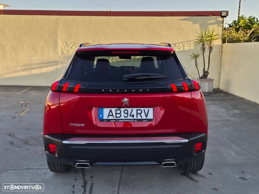 Peugeot 2008 1.2 PureTech Allure Pack - 20