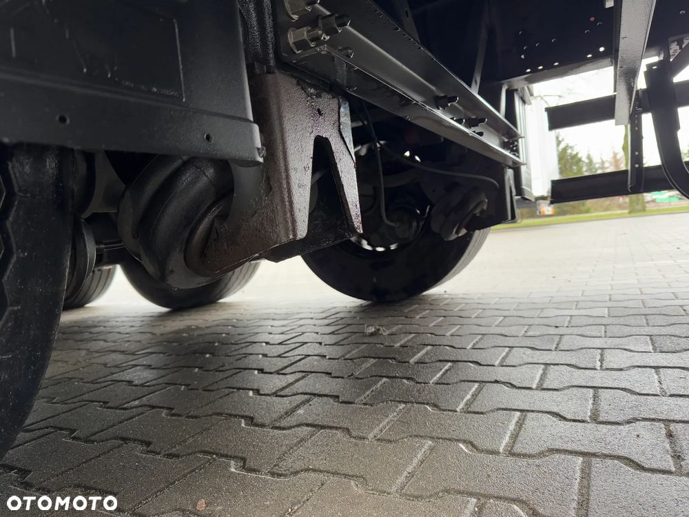 Schmitz Cargobull VARIOS 2,70-3-05m,  oś podnoszona!! 385/55R22,5 - 22