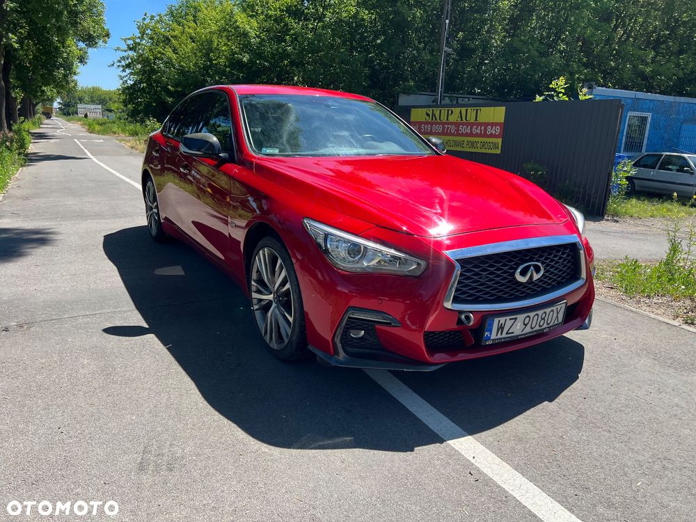 Infiniti Q50 2.0t Sport Sound Studio by Bose - 2