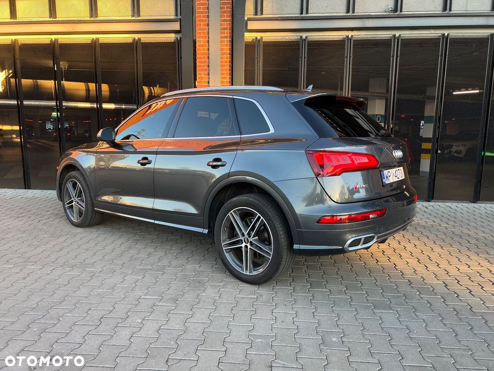 Audi SQ5 - 33